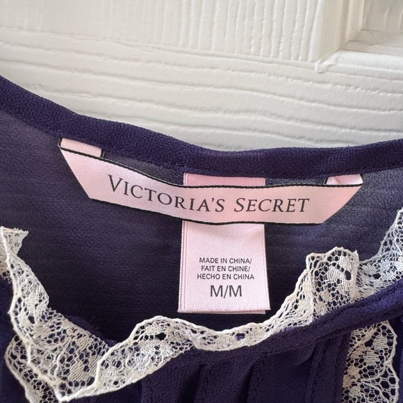 Victoria's Secret Navy Blue Cream Lace Chiffon Babydoll Slip Cami - Picture 2 of 3
